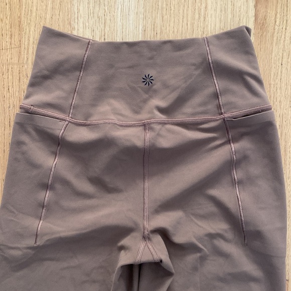 Athleta Transcend Stash Crop Straight Leg - Picture 9 of 11